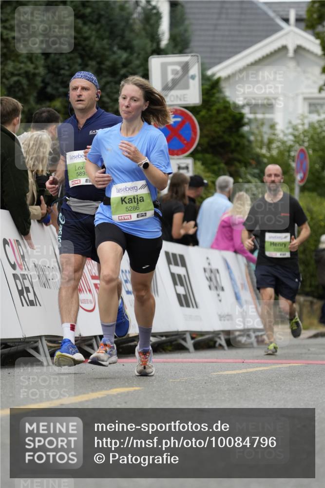 30.08.2026 - Blankeneser Heldenlauf Patografie http://msf.ph/oto/10084796 30.08.2026 10:29:06 Ziel 5118, 5222, 5286, 5483, 5630, 5895 meine-sportfotos.de