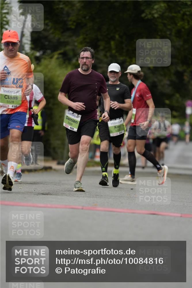 30.08.2026 - Blankeneser Heldenlauf Patografie http://msf.ph/oto/10084816 30.08.2026 10:29:18 Ziel 5014, 5118, 5499, 5525, 5526, 5528, 5543, 5656, 5765 meine-sportfotos.de