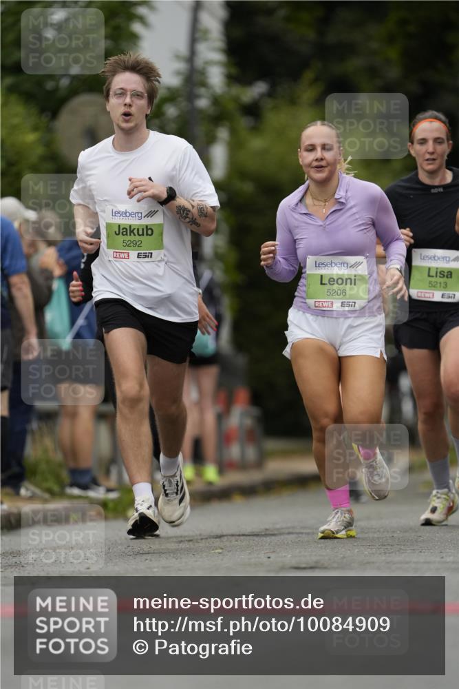 30.08.2026 - Blankeneser Heldenlauf Patografie http://msf.ph/oto/10084909 30.08.2026 10:30:24 Ziel 5019, 5153, 5206, 5213, 5292, 5470, 5784 meine-sportfotos.de