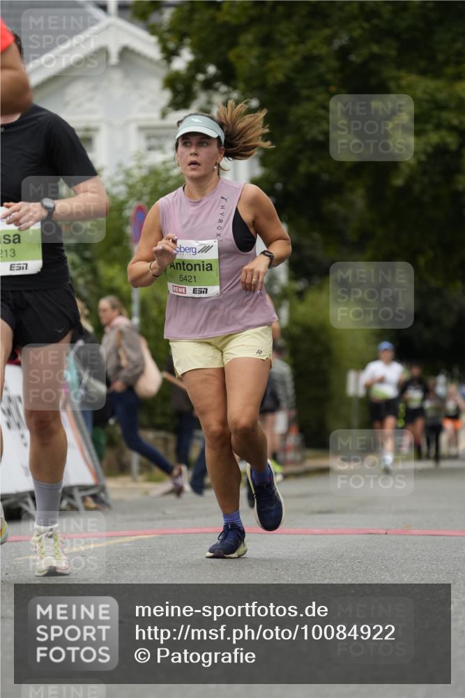 30.08.2026 - Blankeneser Heldenlauf Patografie http://msf.ph/oto/10084922 30.08.2026 10:30:31 Ziel 5153, 5206, 5213, 5292, 5421, 5470, 5733, 5784 meine-sportfotos.de