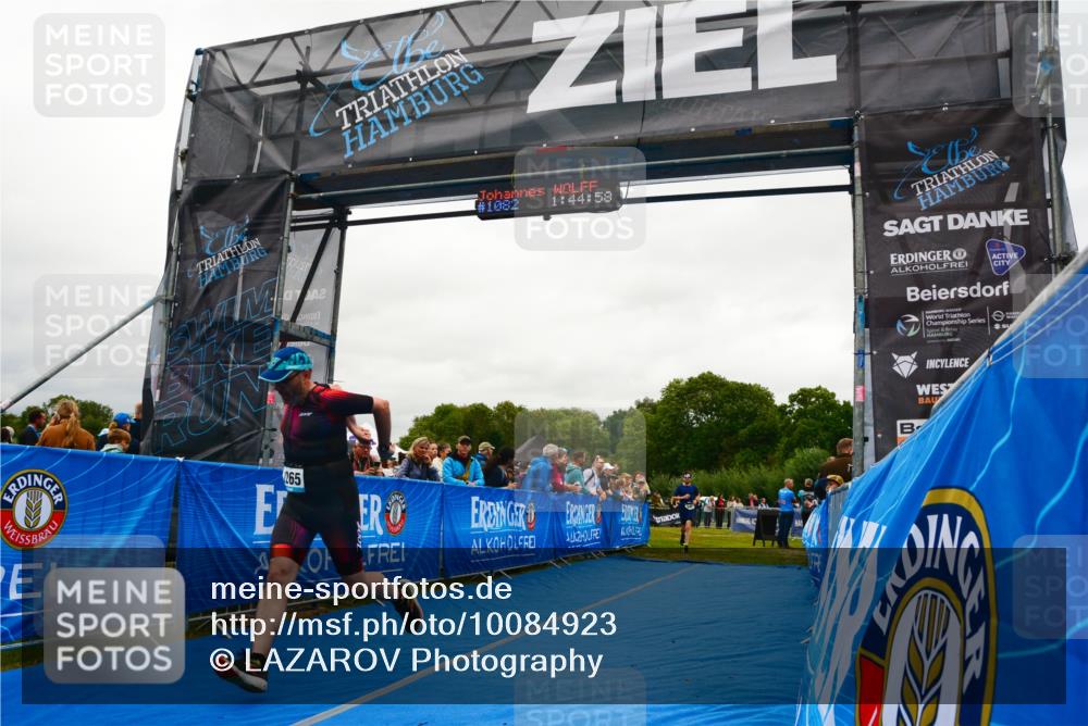 30.08.2026 - Elbe Triathlon Hamburg LAZAROV Photography http://msf.ph/oto/10084923 30.08.2026 11:45:18 Ziel 547, 1265 meine-sportfotos.de