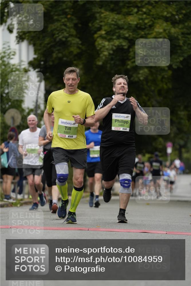 30.08.2026 - Blankeneser Heldenlauf Patografie http://msf.ph/oto/10084959 30.08.2026 10:30:55 Ziel 5035, 5226, 5460, 5507, 5677 meine-sportfotos.de