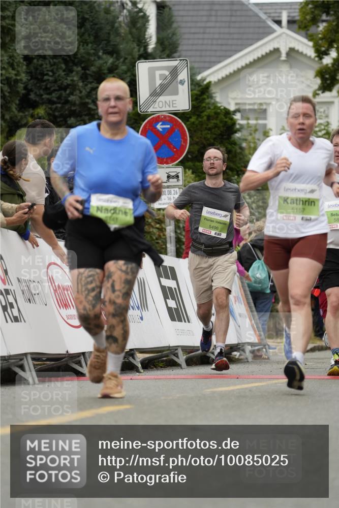30.08.2026 - Blankeneser Heldenlauf Patografie http://msf.ph/oto/10085025 30.08.2026 10:31:33 Ziel 5057, 5108, 5141, 5155, 5157, 5170, 5171, 5496, 5552, 5885, 5892 meine-sportfotos.de