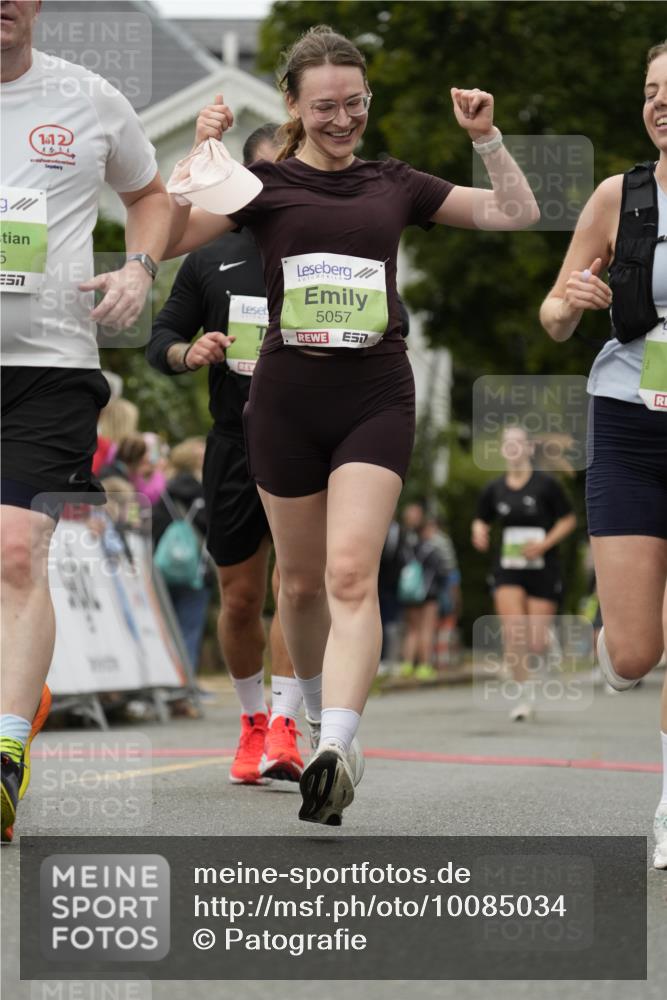 30.08.2026 - Blankeneser Heldenlauf Patografie http://msf.ph/oto/10085034 30.08.2026 10:31:36 Ziel 5057, 5141, 5155, 5157, 5170, 5171, 5354, 5496, 5552, 5885, 5892 meine-sportfotos.de