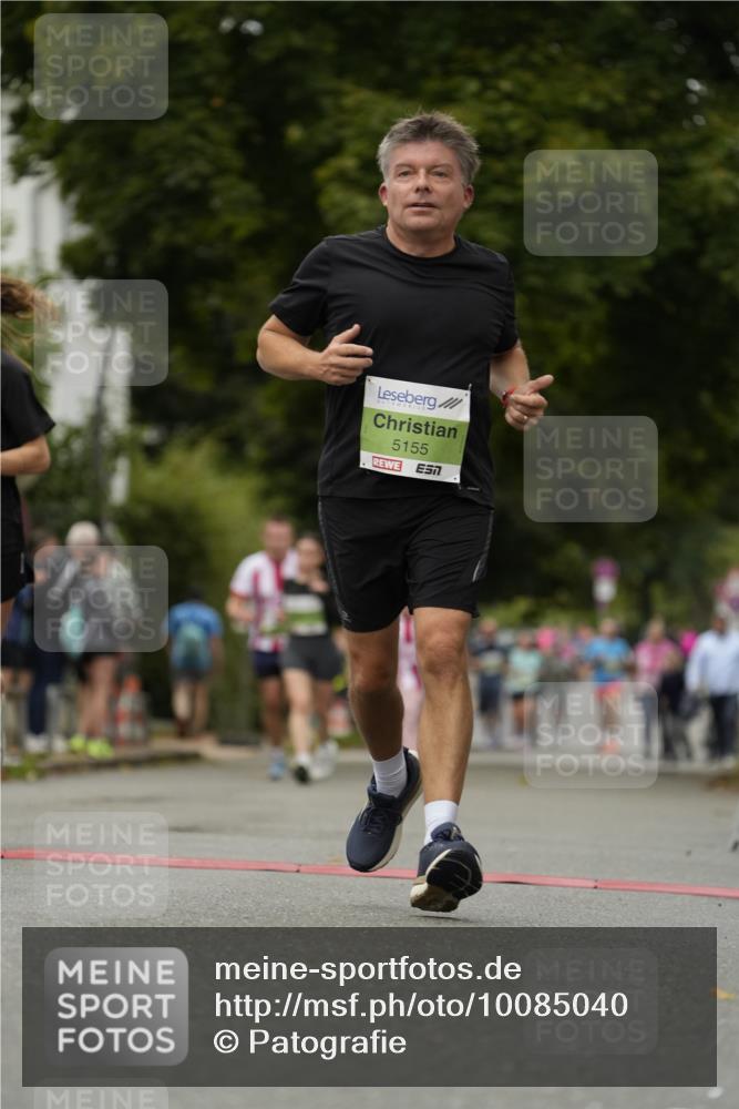 30.08.2026 - Blankeneser Heldenlauf Patografie http://msf.ph/oto/10085040 30.08.2026 10:31:39 Ziel 5057, 5155, 5157, 5170, 5171, 5354, 5496, 5885, 5892 meine-sportfotos.de