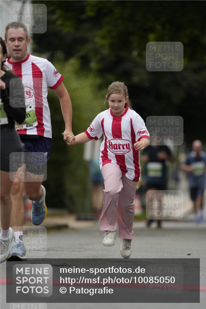 30.08.2026 - Blankeneser Heldenlauf Patografie http://msf.ph/oto/10085050 30.08.2026 10:31:45 Ziel 5155, 5175, 5354, 5652 meine-sportfotos.de