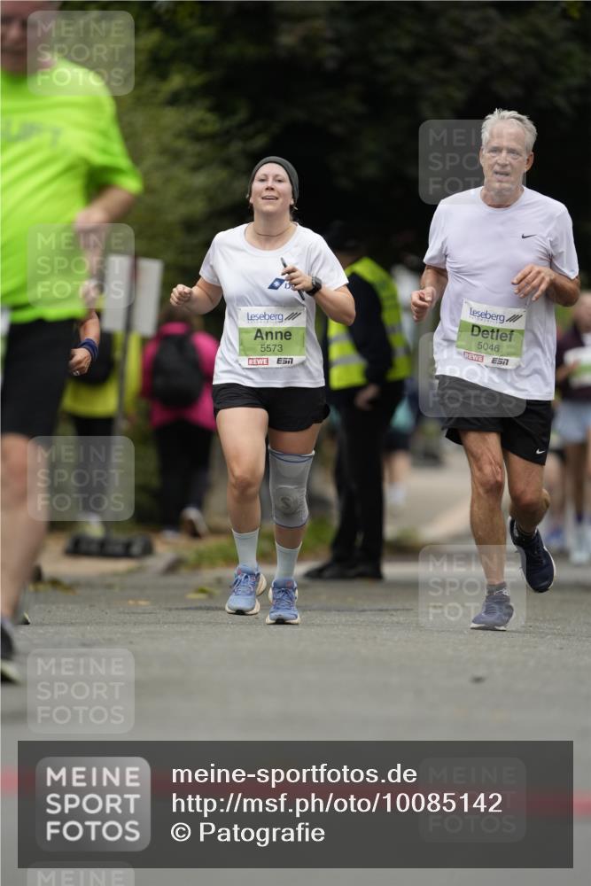 30.08.2026 - Blankeneser Heldenlauf Patografie http://msf.ph/oto/10085142 30.08.2026 10:32:46 Ziel 5113, 5692, 5748 meine-sportfotos.de