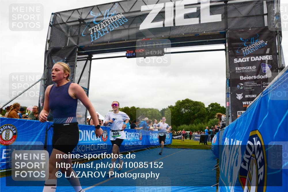 30.08.2026 - Elbe Triathlon Hamburg LAZAROV Photography http://msf.ph/oto/10085152 30.08.2026 11:47:31 Ziel 809, 814, 828, 857, 1383 meine-sportfotos.de