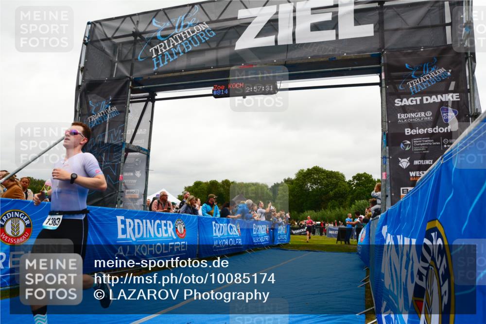 30.08.2026 - Elbe Triathlon Hamburg LAZAROV Photography http://msf.ph/oto/10085174 30.08.2026 11:47:33 Ziel 809, 814, 828, 857, 1383 meine-sportfotos.de