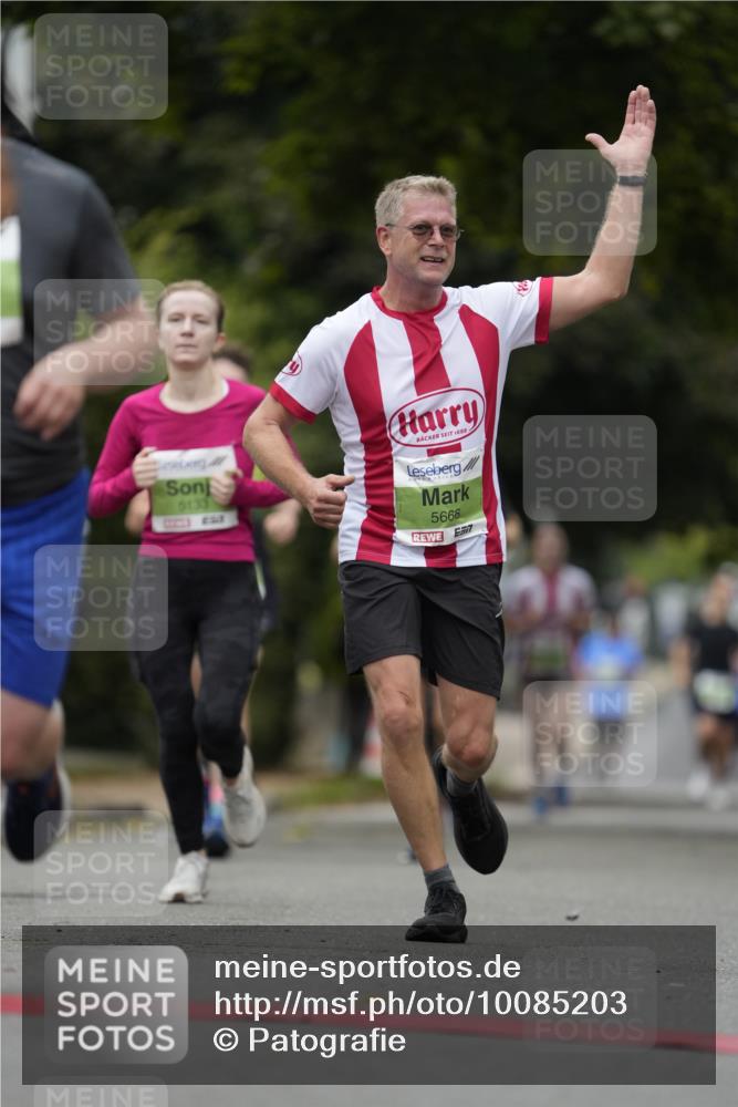 30.08.2026 - Blankeneser Heldenlauf Patografie http://msf.ph/oto/10085203 30.08.2026 10:33:17 Ziel 5044, 5129, 5133, 5249, 5463, 5666, 5683, 5684 meine-sportfotos.de