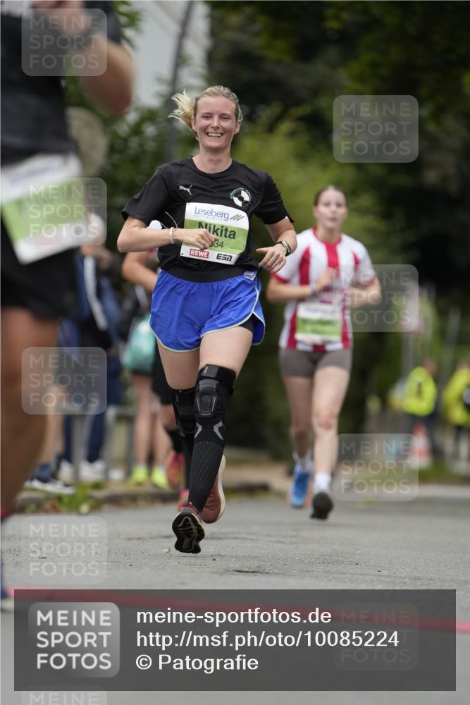 30.08.2026 - Blankeneser Heldenlauf Patografie http://msf.ph/oto/10085224 30.08.2026 10:33:28 Ziel 5133, 5134, 5825, 5826 meine-sportfotos.de