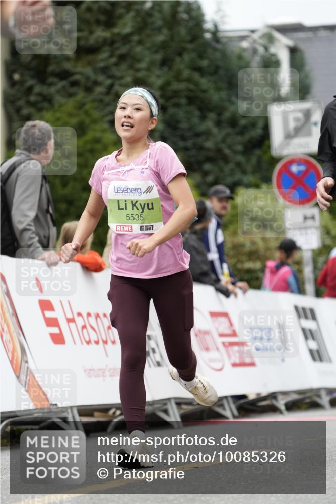 30.08.2026 - Blankeneser Heldenlauf Patografie http://msf.ph/oto/10085326 30.08.2026 10:34:31 Ziel 5161, 5184, 5535 meine-sportfotos.de