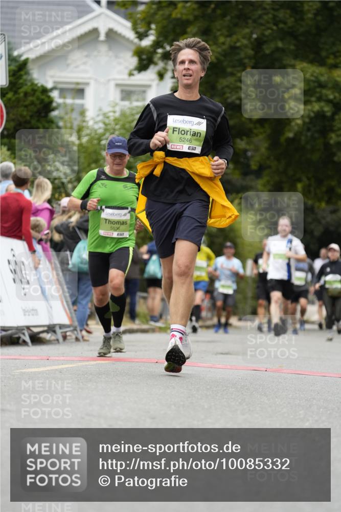 30.08.2026 - Blankeneser Heldenlauf Patografie http://msf.ph/oto/10085332 30.08.2026 10:34:39 Ziel 5246, 5536, 5802 meine-sportfotos.de