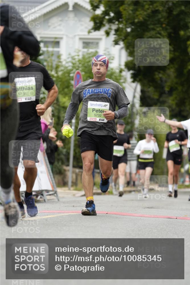 30.08.2026 - Blankeneser Heldenlauf Patografie http://msf.ph/oto/10085345 30.08.2026 10:34:49 Ziel 5052, 5096, 5540, 5732, 5736, 5737, 5802 meine-sportfotos.de