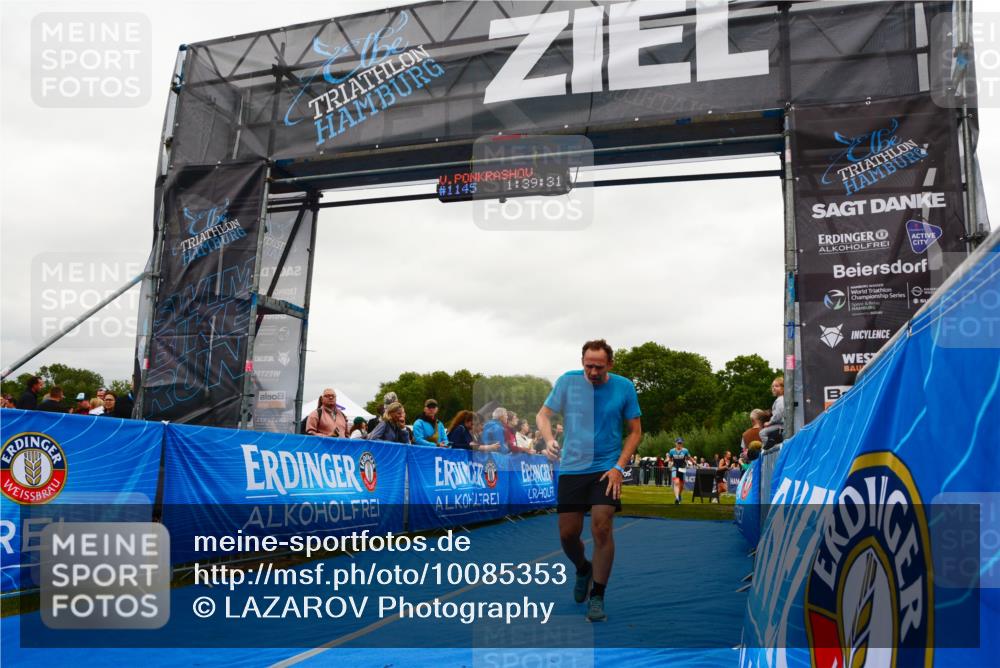 30.08.2026 - Elbe Triathlon Hamburg LAZAROV Photography http://msf.ph/oto/10085353 30.08.2026 11:49:32 Ziel 1145, 1252, 1363 meine-sportfotos.de