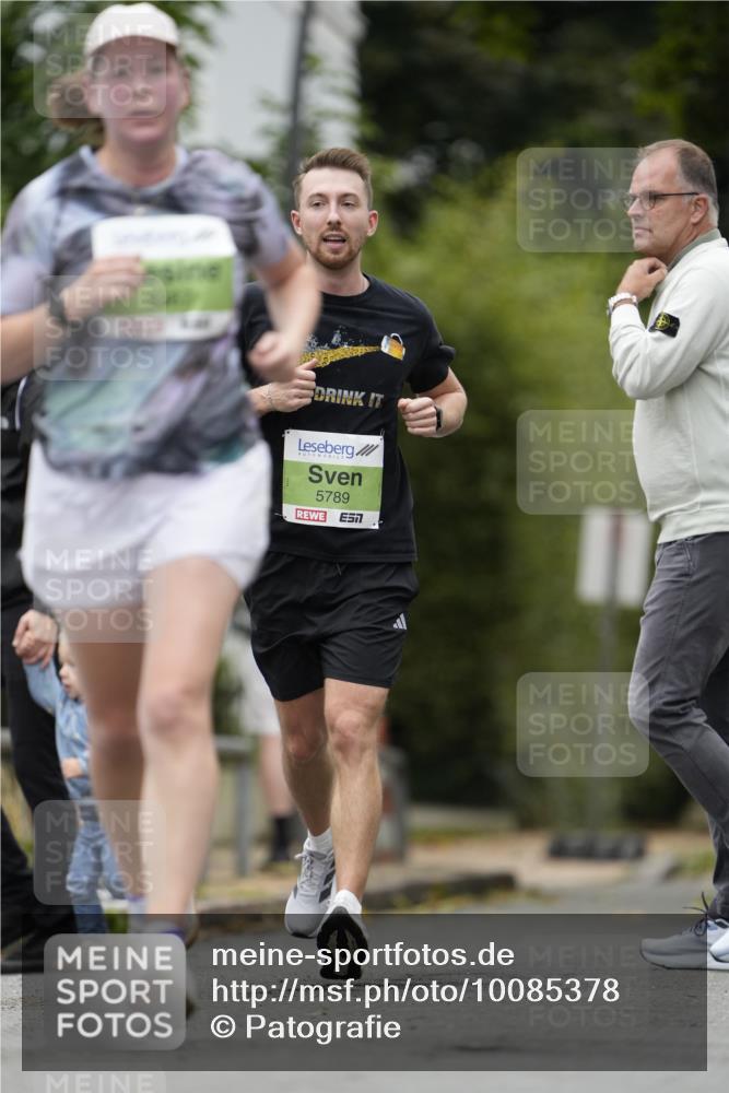 30.08.2026 - Blankeneser Heldenlauf Patografie http://msf.ph/oto/10085378 30.08.2026 10:35:06 Ziel 5017, 5387, 5789 meine-sportfotos.de