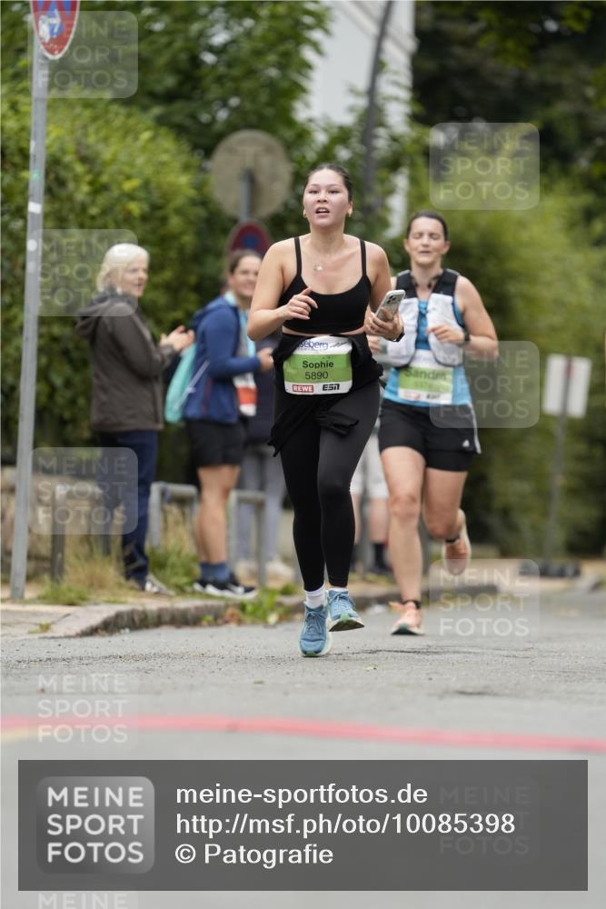 30.08.2026 - Blankeneser Heldenlauf Patografie http://msf.ph/oto/10085398 30.08.2026 10:35:19 Ziel 5562, 5890 meine-sportfotos.de