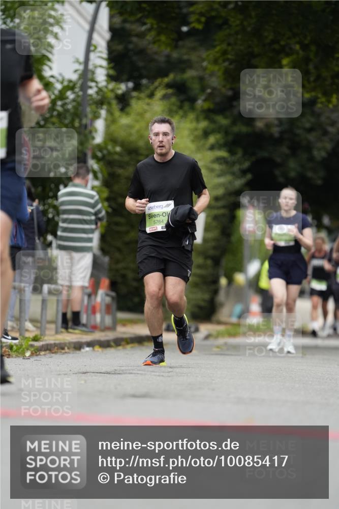 30.08.2026 - Blankeneser Heldenlauf Patografie http://msf.ph/oto/10085417 30.08.2026 10:35:32 Ziel 5374, 5564 meine-sportfotos.de