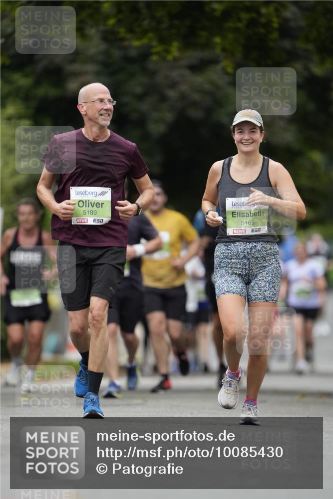 30.08.2026 - Blankeneser Heldenlauf Patografie http://msf.ph/oto/10085430 30.08.2026 10:35:41 Ziel 5564, 5764, 5818 meine-sportfotos.de