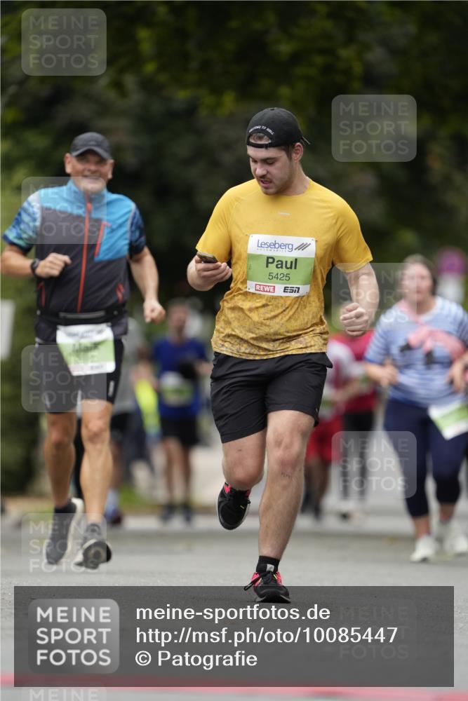 30.08.2026 - Blankeneser Heldenlauf Patografie http://msf.ph/oto/10085447 30.08.2026 10:35:50 Ziel 5092, 5165, 5189, 5425, 5435, 5818 meine-sportfotos.de