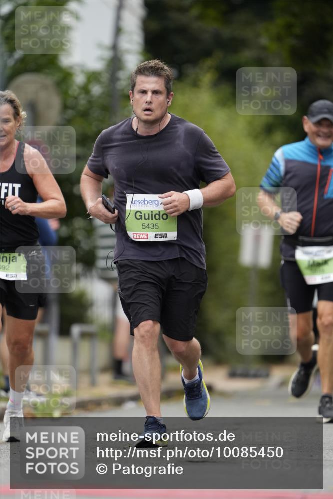 30.08.2026 - Blankeneser Heldenlauf Patografie http://msf.ph/oto/10085450 30.08.2026 10:35:51 Ziel 5092, 5165, 5189, 5425, 5435, 5818 meine-sportfotos.de