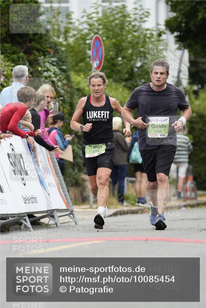 30.08.2026 - Blankeneser Heldenlauf Patografie http://msf.ph/oto/10085454 30.08.2026 10:35:53 Ziel 5092, 5165, 5189, 5425, 5435, 5699 meine-sportfotos.de