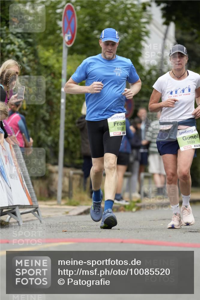 30.08.2026 - Blankeneser Heldenlauf Patografie http://msf.ph/oto/10085520 30.08.2026 10:36:45 Ziel 5359, 5538, 5539 meine-sportfotos.de