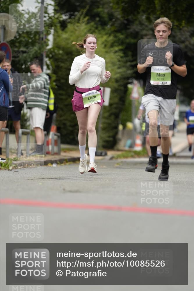 30.08.2026 - Blankeneser Heldenlauf Patografie http://msf.ph/oto/10085526 30.08.2026 10:36:48 Ziel 5013, 5359, 5538, 5539 meine-sportfotos.de