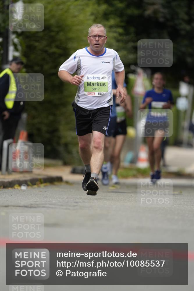 30.08.2026 - Blankeneser Heldenlauf Patografie http://msf.ph/oto/10085537 30.08.2026 10:36:55 Ziel 5013, 5306, 5538, 5539 meine-sportfotos.de