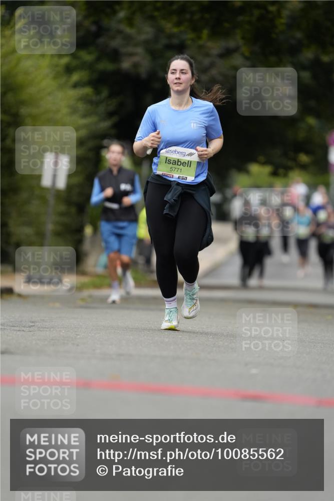 30.08.2026 - Blankeneser Heldenlauf Patografie http://msf.ph/oto/10085562 30.08.2026 10:37:09 Ziel 5207, 5790, 5817, 5878 meine-sportfotos.de