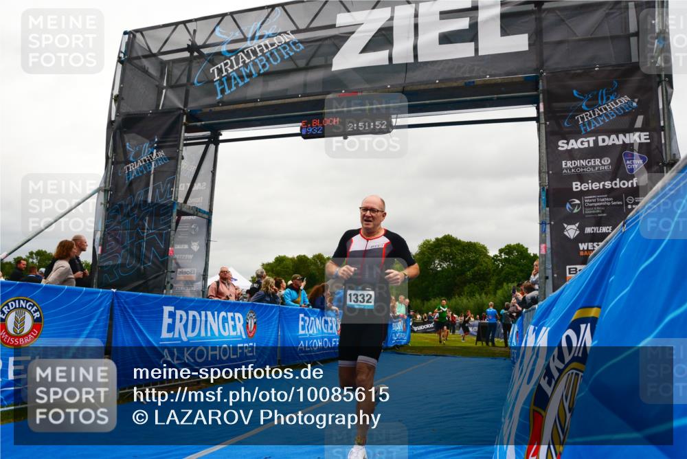 30.08.2026 - Elbe Triathlon Hamburg LAZAROV Photography http://msf.ph/oto/10085615 30.08.2026 11:51:52 Ziel 822, 932, 980, 1262, 1332 meine-sportfotos.de