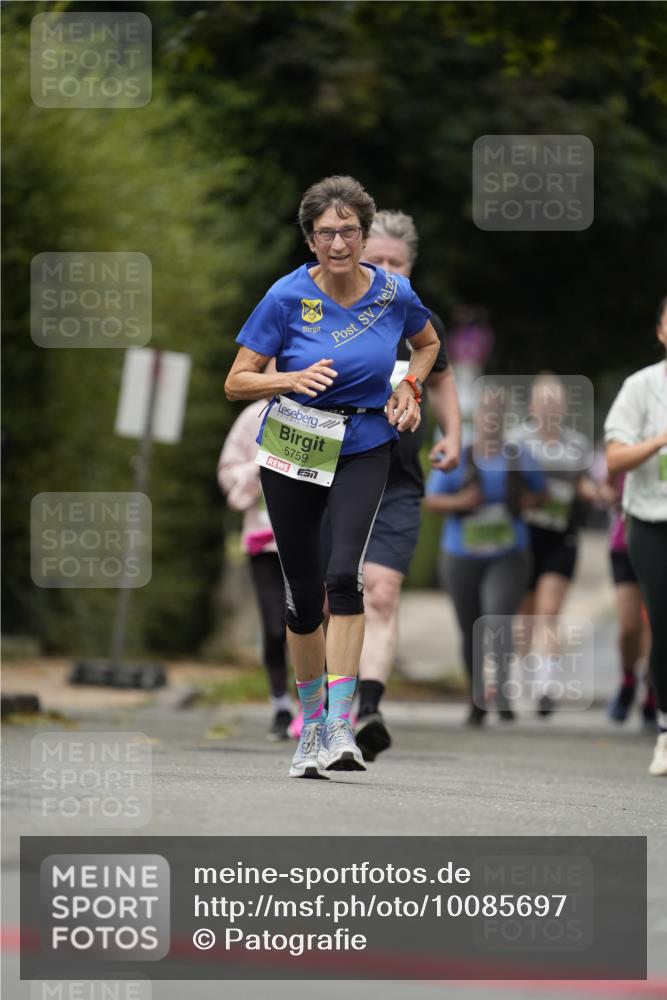 30.08.2026 - Blankeneser Heldenlauf Patografie http://msf.ph/oto/10085697 30.08.2026 10:38:45 Ziel 5459, 5473, 5513, 5673, 5857 meine-sportfotos.de