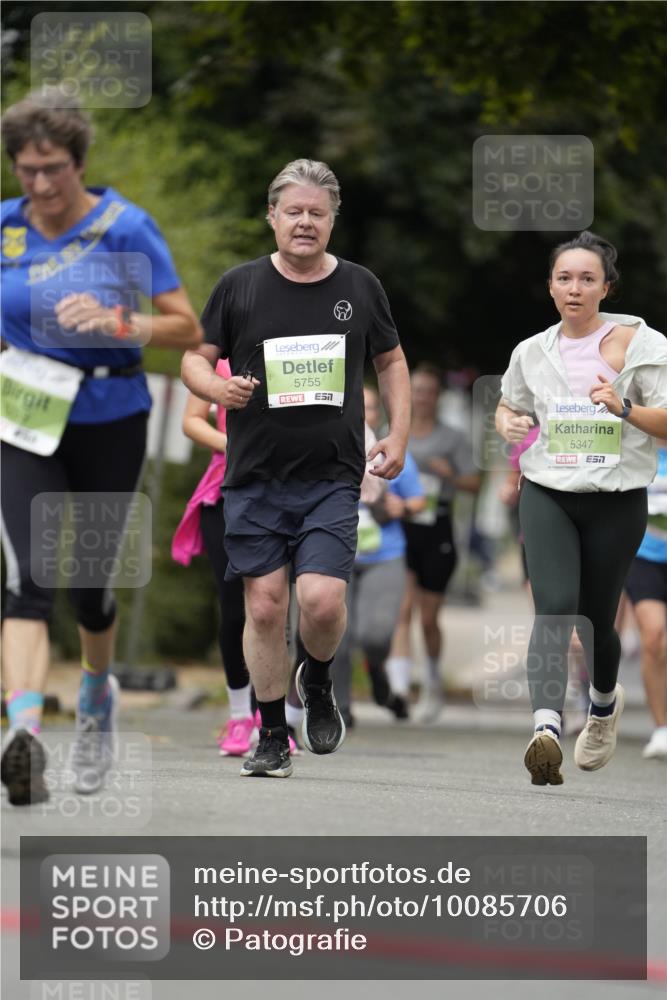 30.08.2026 - Blankeneser Heldenlauf Patografie http://msf.ph/oto/10085706 30.08.2026 10:38:48 Ziel 5459, 5473, 5513, 5759 meine-sportfotos.de