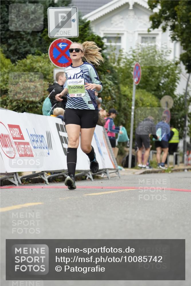 30.08.2026 - Blankeneser Heldenlauf Patografie http://msf.ph/oto/10085742 30.08.2026 10:39:09 Ziel 5194, 5278, 5446, 5547, 5608 meine-sportfotos.de