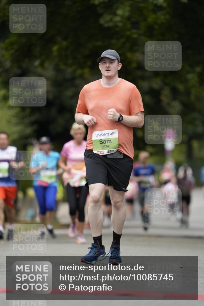 30.08.2026 - Blankeneser Heldenlauf Patografie http://msf.ph/oto/10085745 30.08.2026 10:39:13 Ziel 5236, 5547 meine-sportfotos.de