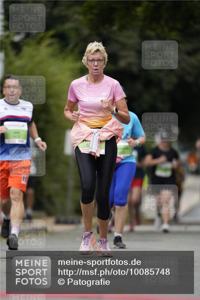 30.08.2026 - Blankeneser Heldenlauf Patografie http://msf.ph/oto/10085748 30.08.2026 10:39:18 Ziel 5236, 5782 meine-sportfotos.de