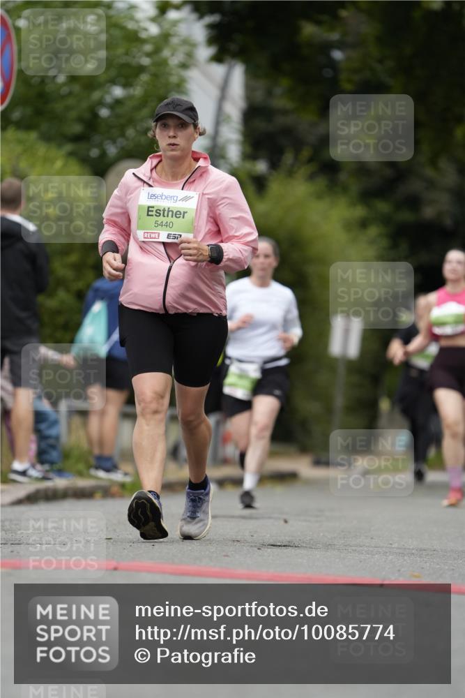 30.08.2026 - Blankeneser Heldenlauf Patografie http://msf.ph/oto/10085774 30.08.2026 10:39:53 Ziel 5345, 5360, 5440, 5668, 5669 meine-sportfotos.de