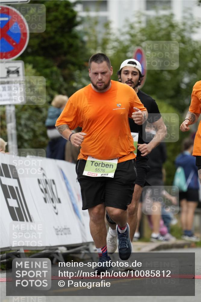 30.08.2026 - Blankeneser Heldenlauf Patografie http://msf.ph/oto/10085812 30.08.2026 10:40:32 Ziel 5576, 5577, 5578, 5834 meine-sportfotos.de