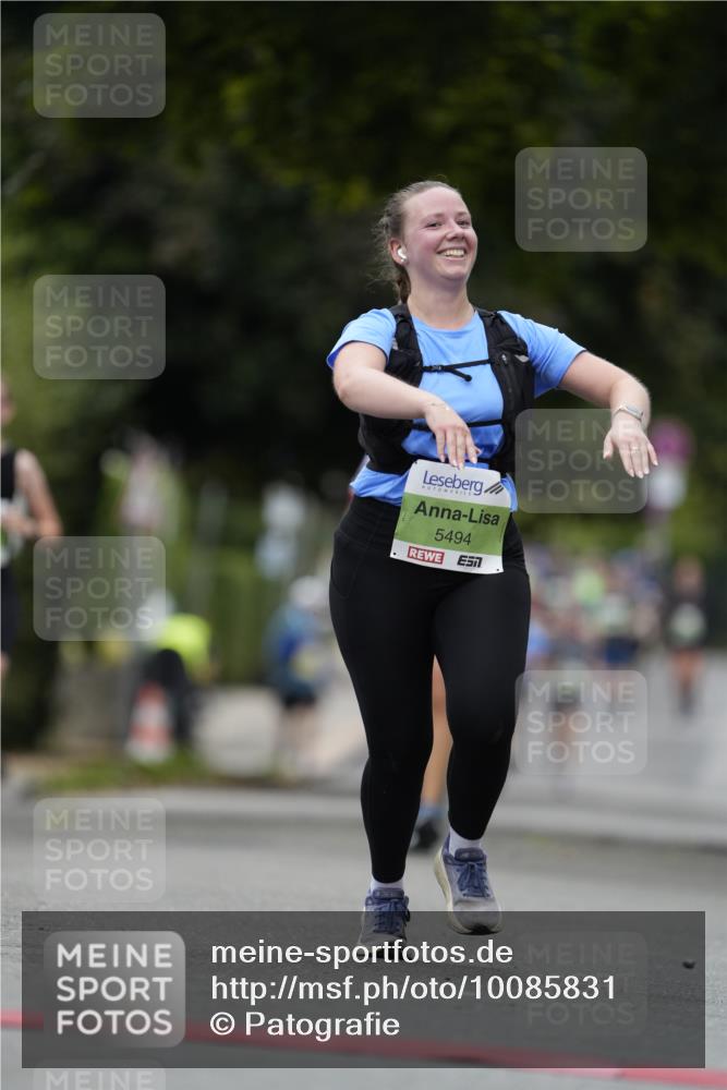 30.08.2026 - Blankeneser Heldenlauf Patografie http://msf.ph/oto/10085831 30.08.2026 10:40:57 Ziel 5410, 5494 meine-sportfotos.de