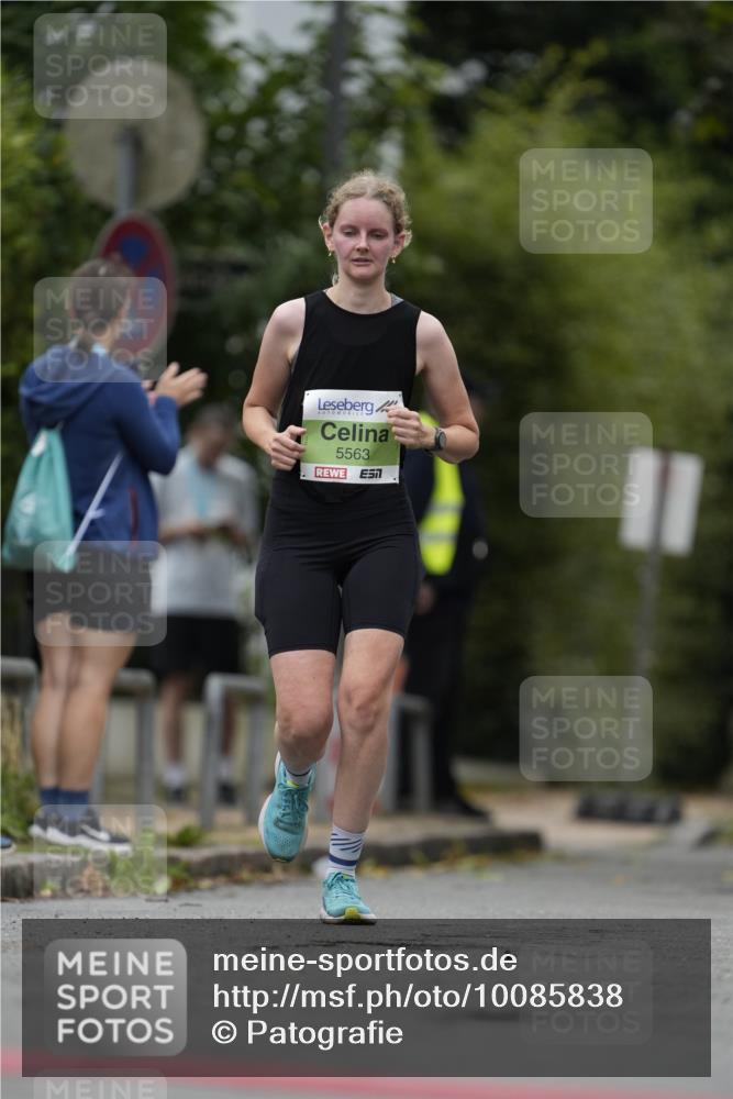 30.08.2026 - Blankeneser Heldenlauf Patografie http://msf.ph/oto/10085838 30.08.2026 10:41:02 Ziel 5494 meine-sportfotos.de