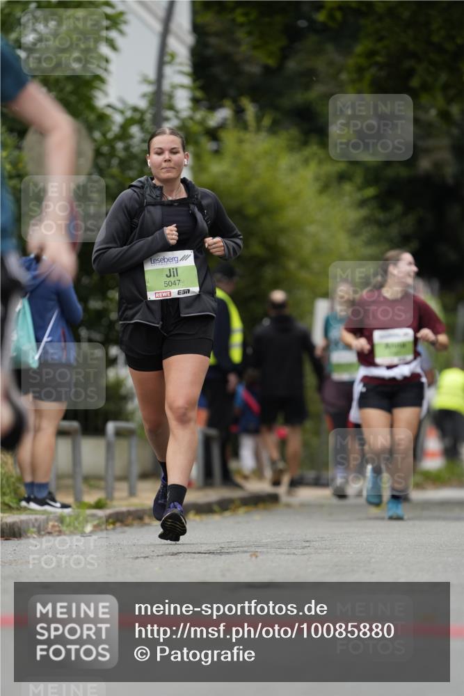 30.08.2026 - Blankeneser Heldenlauf Patografie http://msf.ph/oto/10085880 30.08.2026 10:41:40 Ziel 5047, 5311, 5390 meine-sportfotos.de