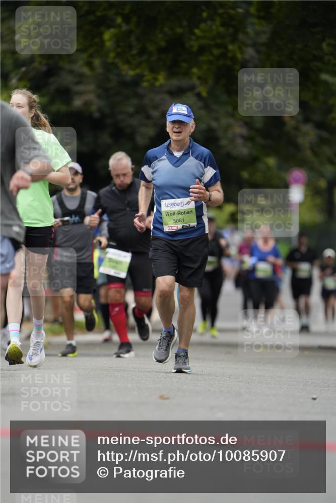 30.08.2026 - Blankeneser Heldenlauf Patografie http://msf.ph/oto/10085907 30.08.2026 10:41:50 Ziel 5047, 5128, 5567, 5568 meine-sportfotos.de