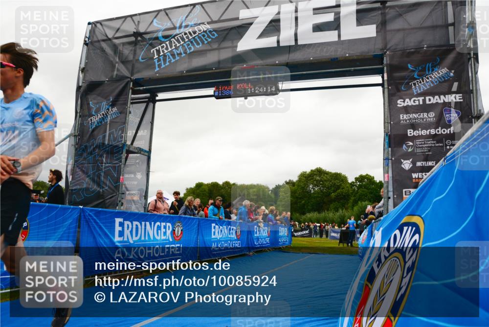 30.08.2026 - Elbe Triathlon Hamburg LAZAROV Photography http://msf.ph/oto/10085924 30.08.2026 11:54:13 Ziel 1386 meine-sportfotos.de