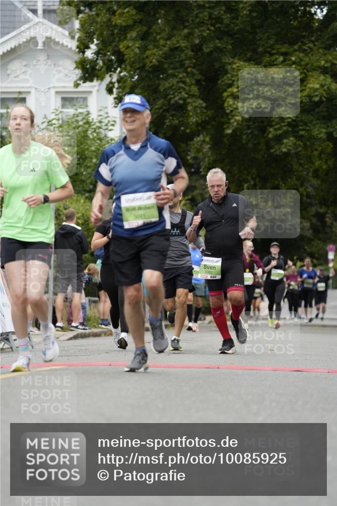 30.08.2026 - Blankeneser Heldenlauf Patografie http://msf.ph/oto/10085925 30.08.2026 10:41:58 Ziel 5081, 5128, 5382, 5400, 5541, 5542, 5605 meine-sportfotos.de