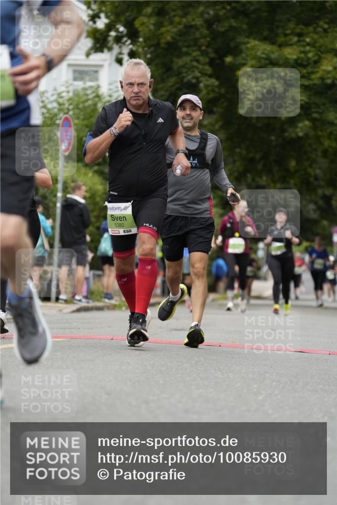 30.08.2026 - Blankeneser Heldenlauf Patografie http://msf.ph/oto/10085930 30.08.2026 10:42:01 Ziel 5081, 5382, 5400, 5541, 5542, 5605 meine-sportfotos.de
