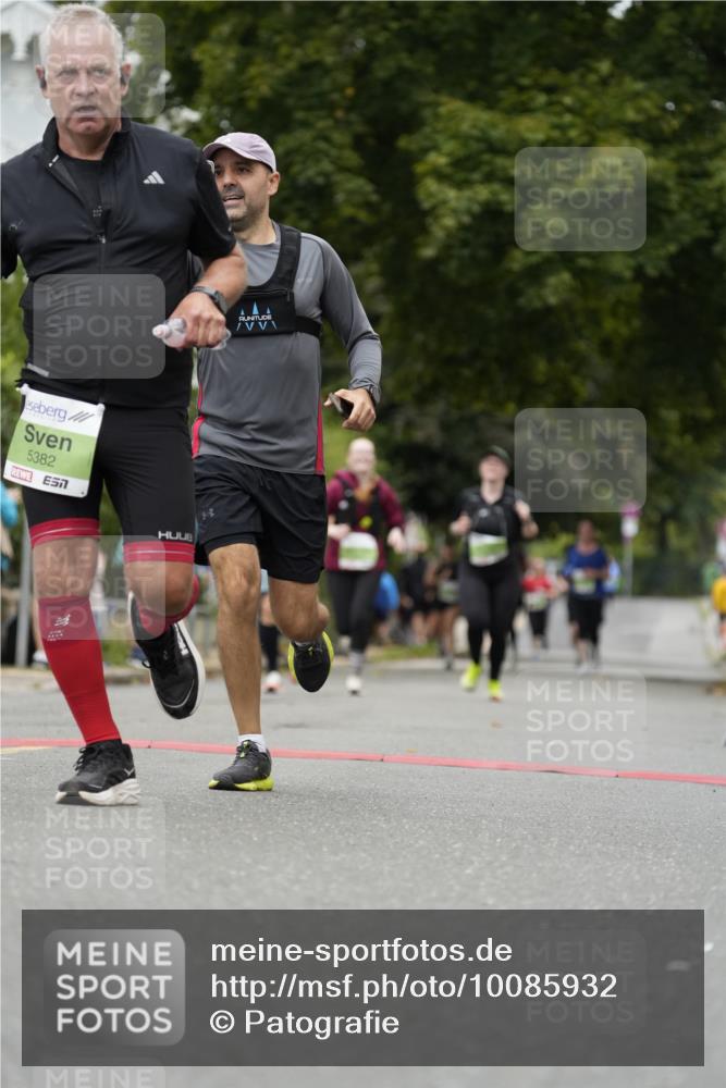 30.08.2026 - Blankeneser Heldenlauf Patografie http://msf.ph/oto/10085932 30.08.2026 10:42:02 Ziel 5081, 5382, 5400, 5541, 5542, 5605 meine-sportfotos.de