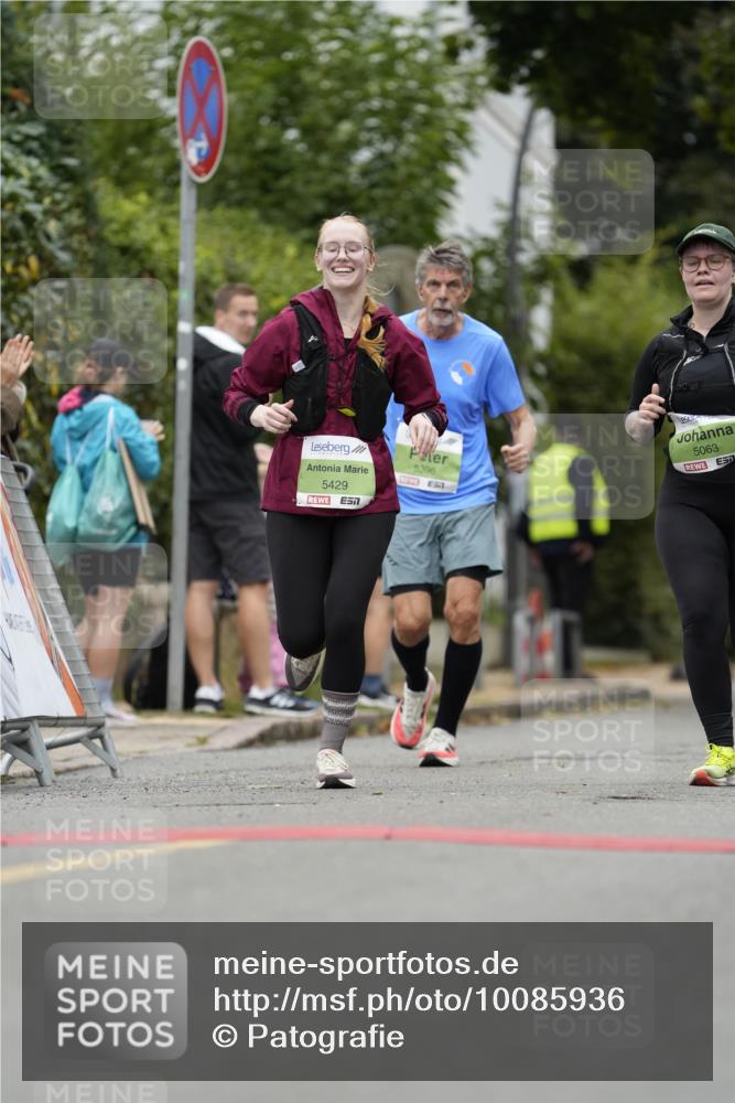 30.08.2026 - Blankeneser Heldenlauf Patografie http://msf.ph/oto/10085936 30.08.2026 10:42:05 Ziel 5063, 5081, 5382, 5429, 5541, 5542 meine-sportfotos.de