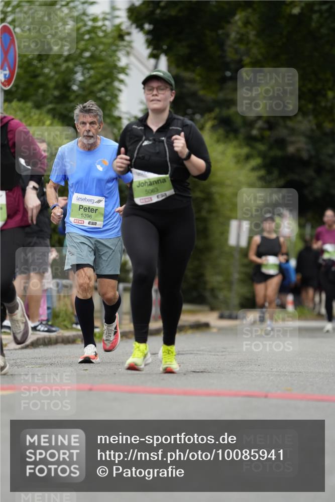 30.08.2026 - Blankeneser Heldenlauf Patografie http://msf.ph/oto/10085941 30.08.2026 10:42:06 Ziel 5063, 5382, 5396, 5429 meine-sportfotos.de