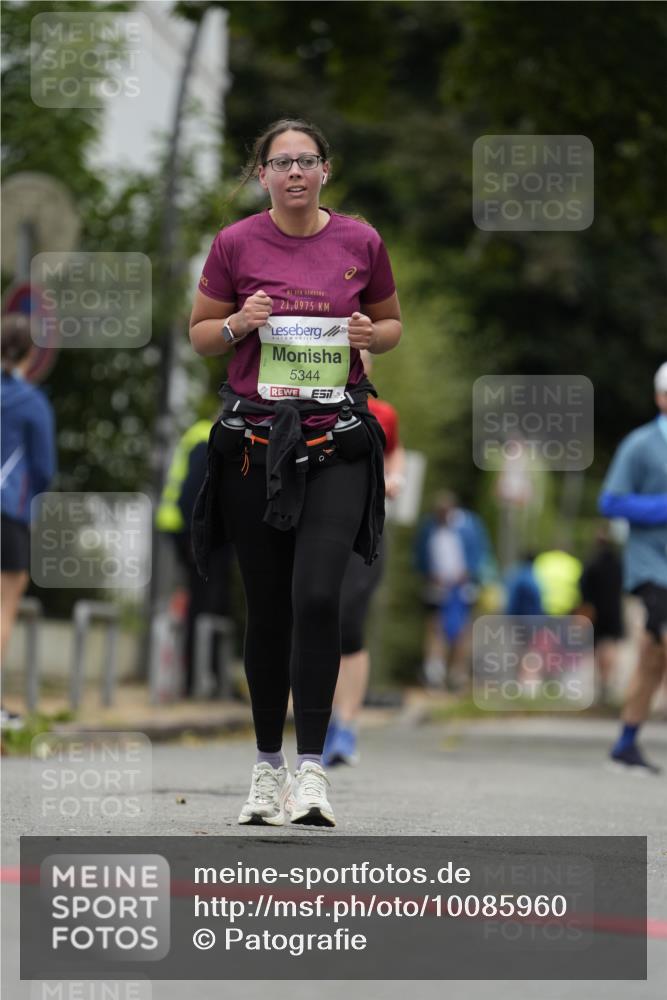 30.08.2026 - Blankeneser Heldenlauf Patografie http://msf.ph/oto/10085960 30.08.2026 10:42:19 Ziel 5195, 5344, 5774 meine-sportfotos.de