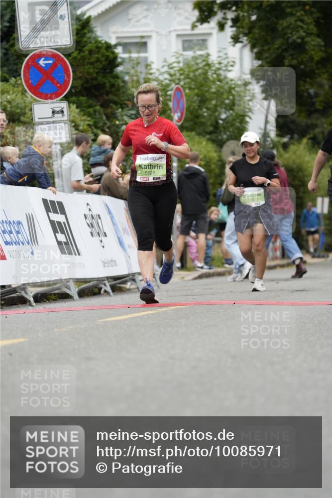30.08.2026 - Blankeneser Heldenlauf Patografie http://msf.ph/oto/10085971 30.08.2026 10:42:26 Ziel 5027, 5195, 5344, 5381, 5626, 5774 meine-sportfotos.de